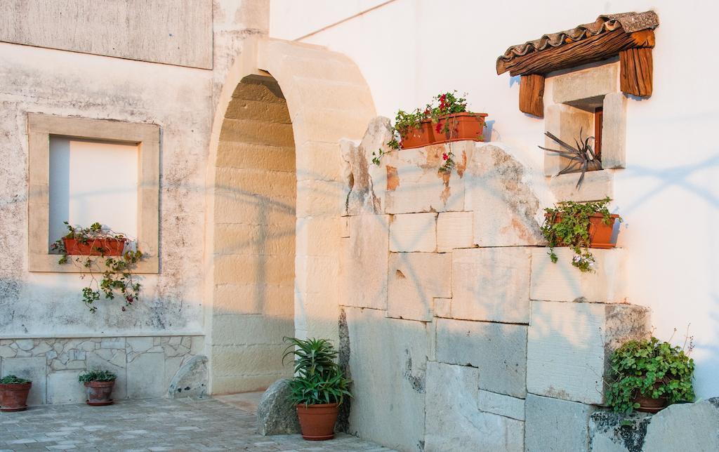 Agriturismo Il Megalite Giurdignano Bagian luar foto